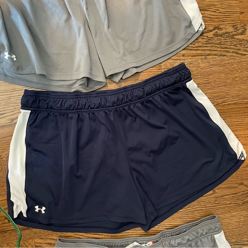 Under armour women’s shorts XXL